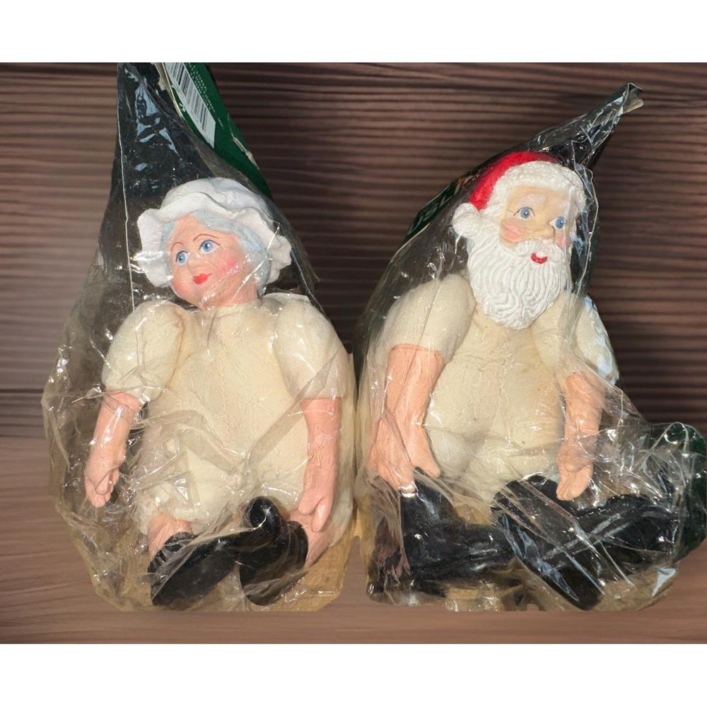 Vintage Wangs International Mr & Mrs Santa Claus Fat Christmas Pair 5" Tall